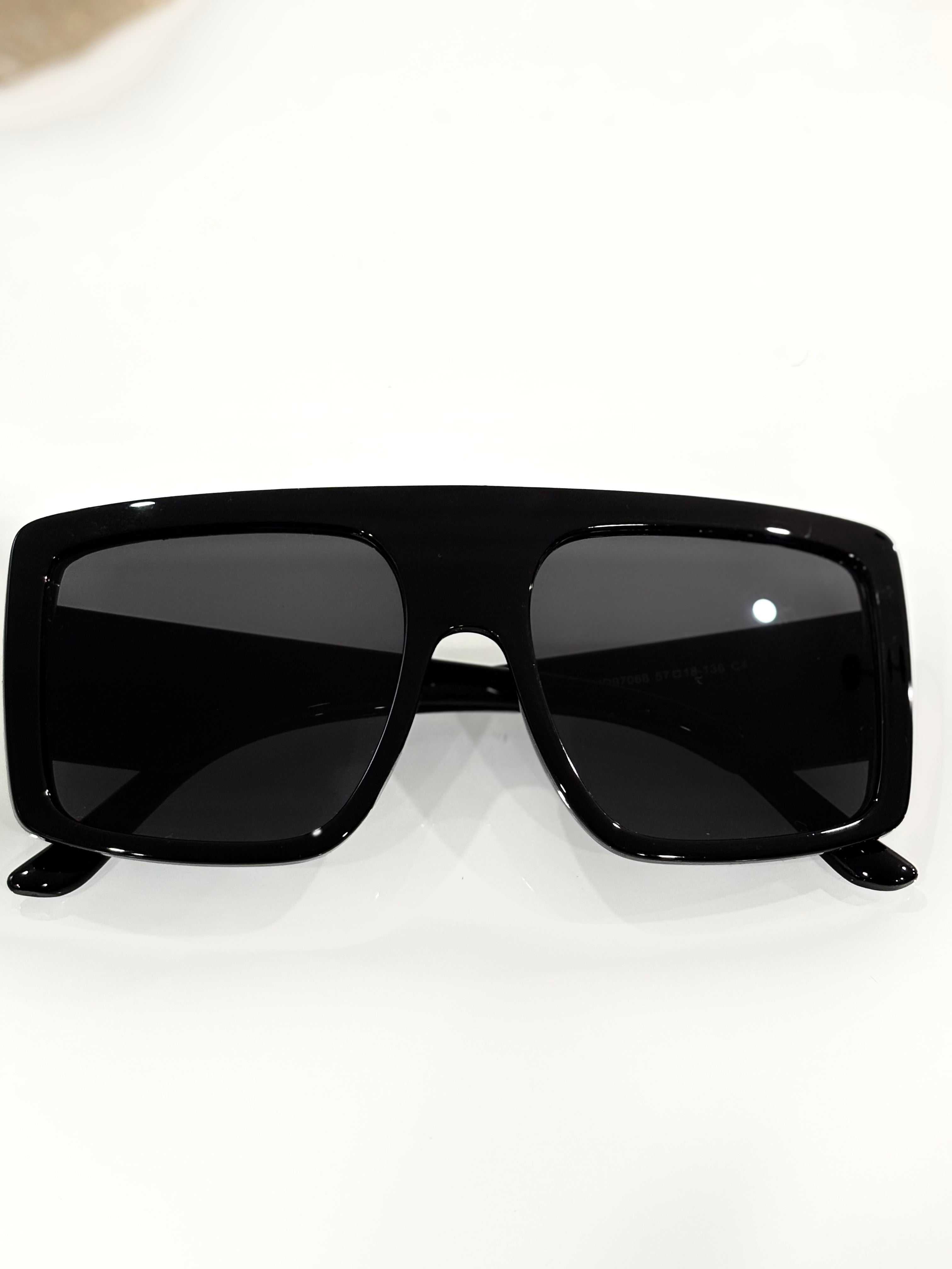 Oversized Square Sunglasses – Flat Top Y2K Shades (Multiple Colors)